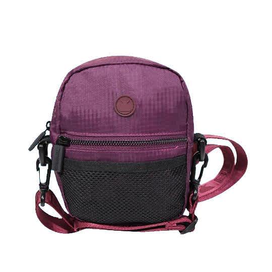 The Bumbag Co Staple Compact Shoulder Bag - Maroon